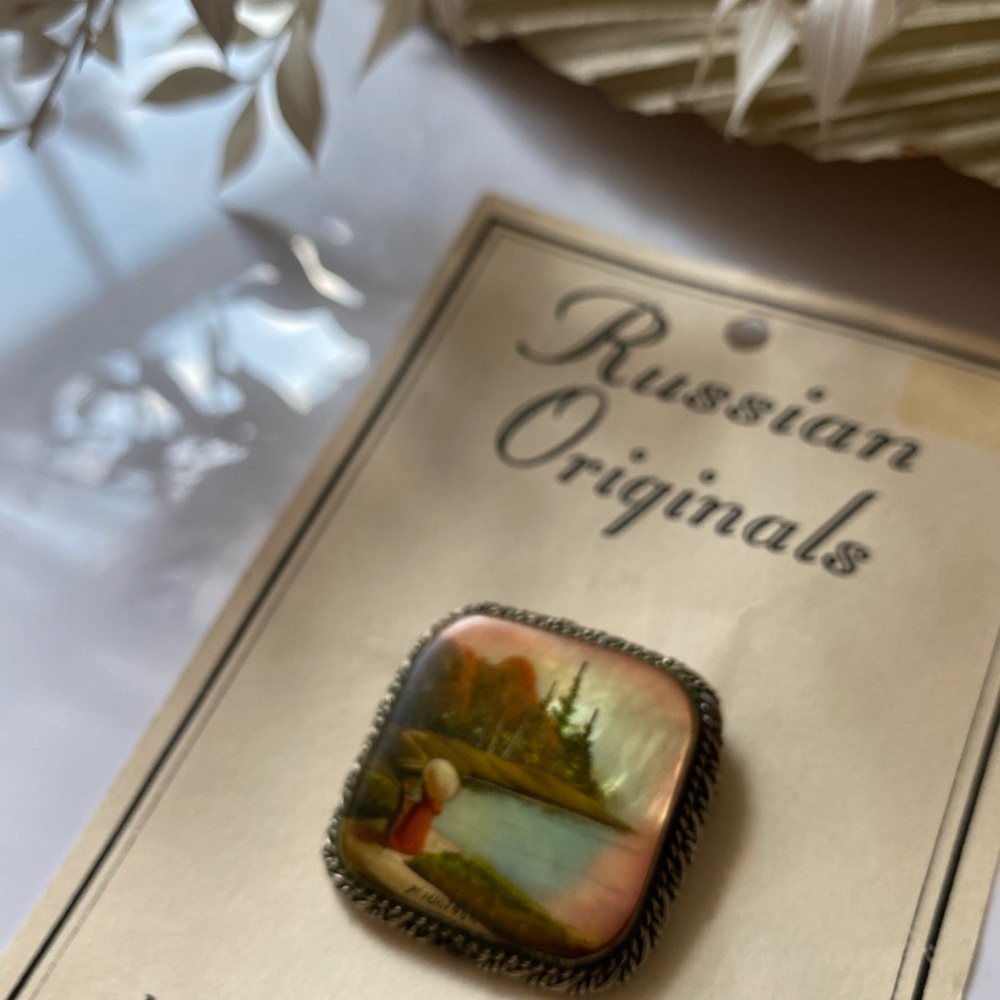 Vintage Russian Hand Painted Brooch Pin Mother of Pearl